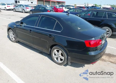 2013 Volkswagen Jetta 2.0L Tdi z USA, uszkodzony, nr VIN 3VWLL7AJ9DM368679